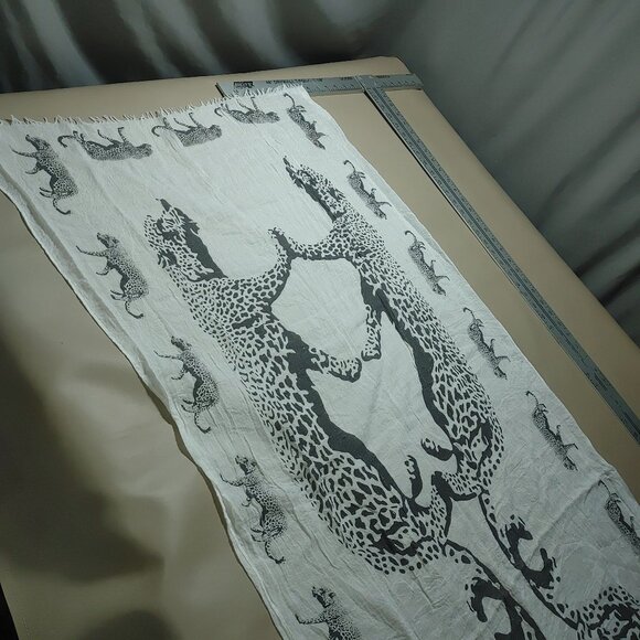 Shawl Wrap Scarf Leopard Cat Print Cotton Viscose Fringe 64 by 27 Black White - Picture 10 of 11